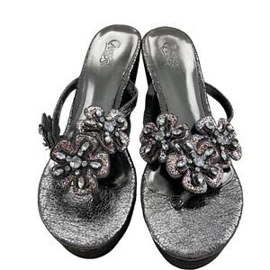 Carlos Santana Silver Embellished Platform Sandal, Size 8.5M